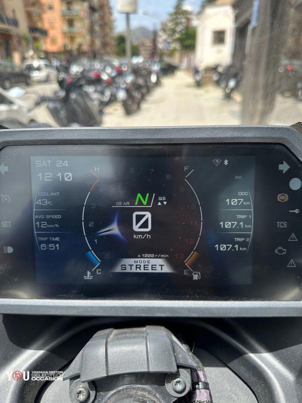 Yamaha Niken 890 GT (2023 - 26) (5)
