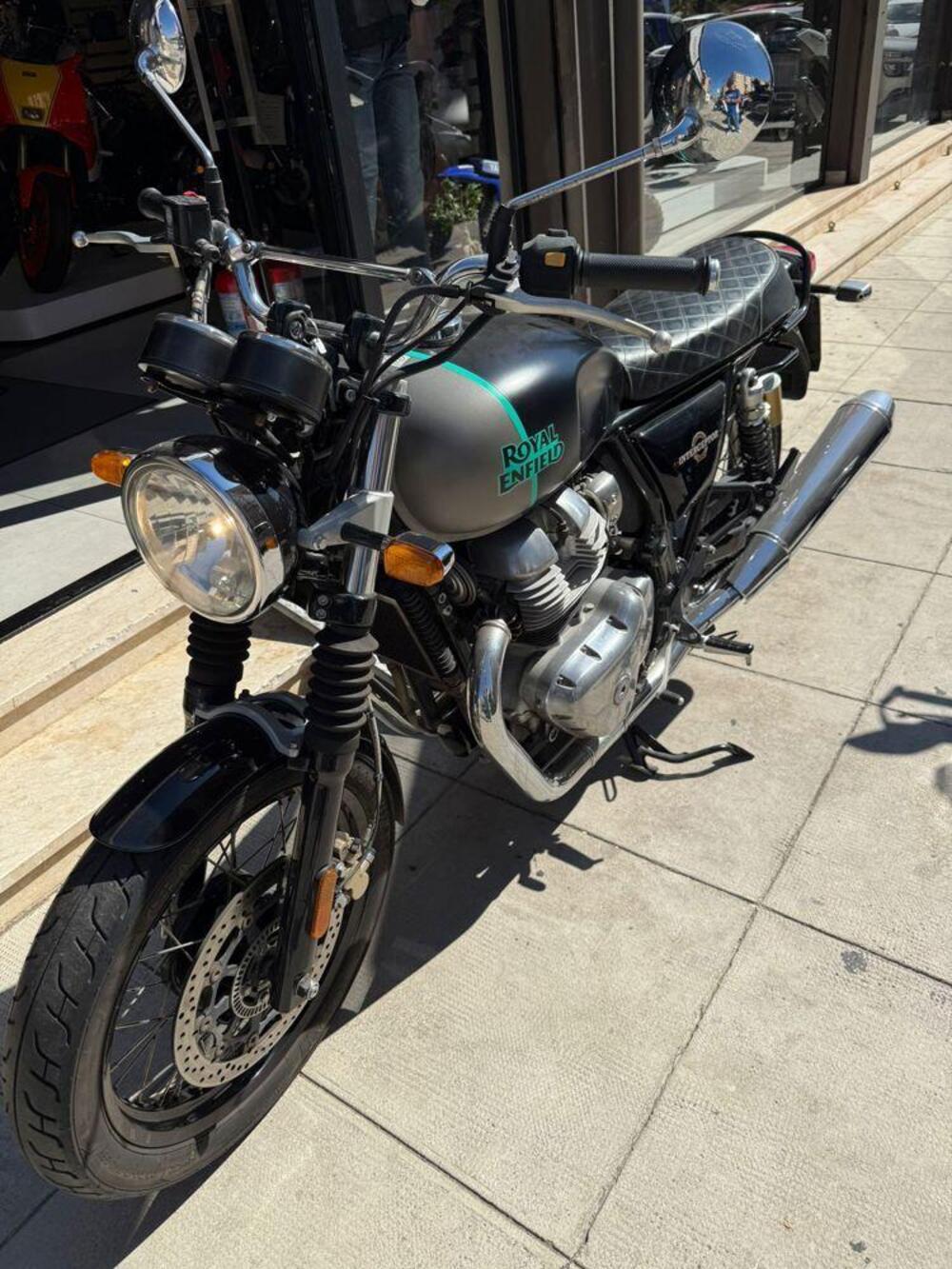 Royal Enfield Interceptor 650 (2021 - 26) (4)