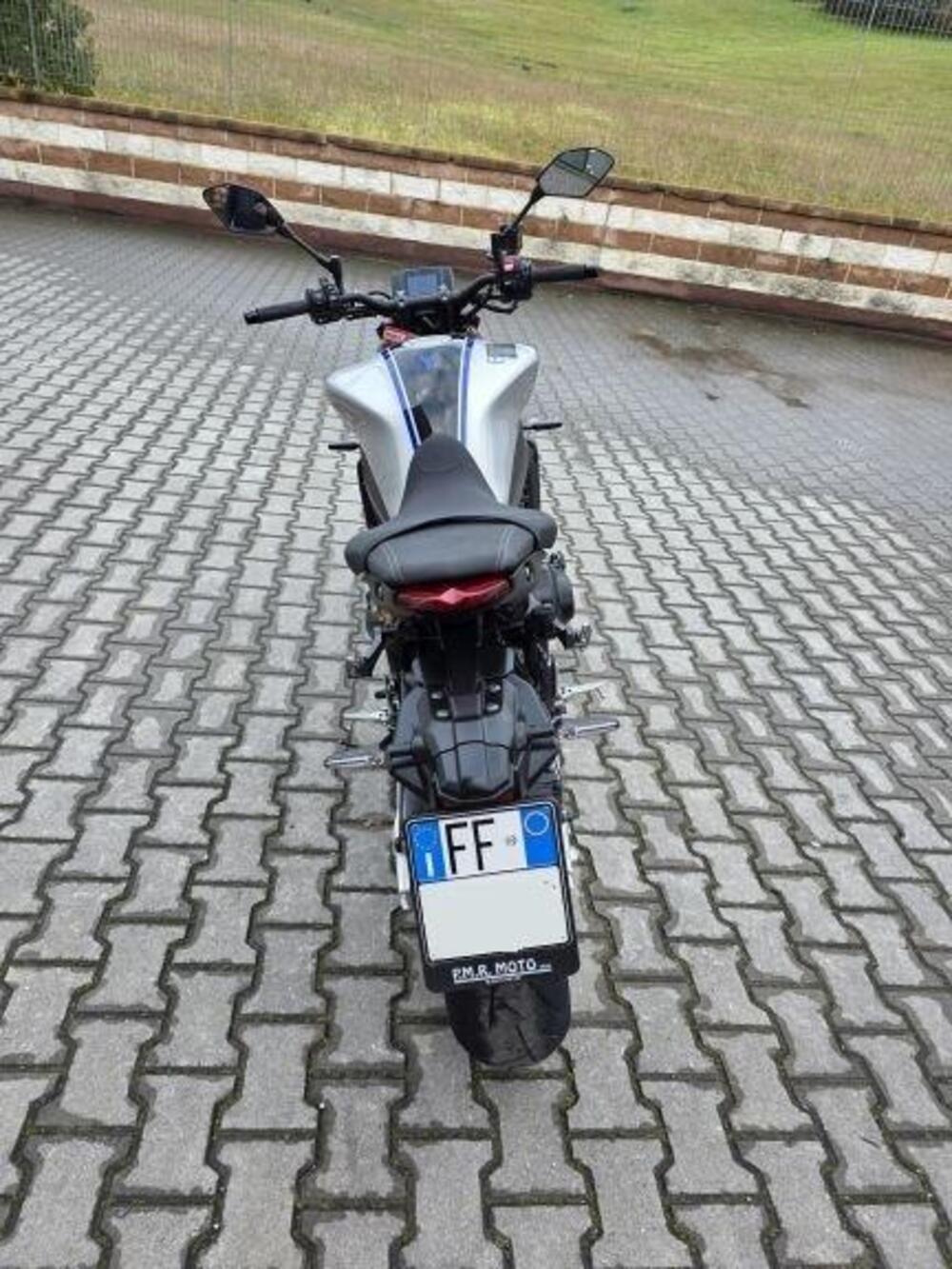 Yamaha MT-09 (2021 - 23) (6)