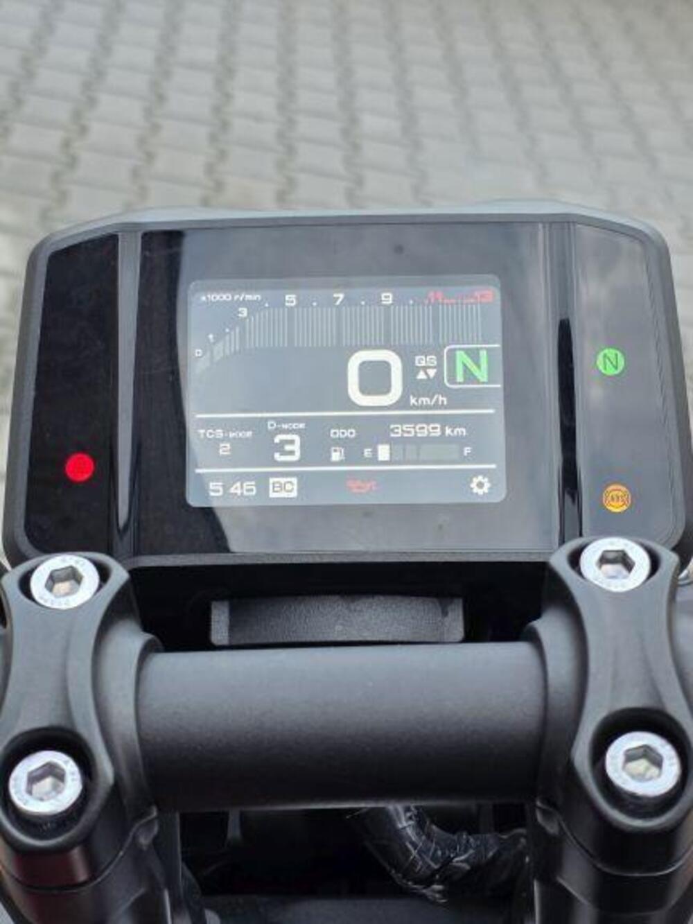 Yamaha MT-09 (2021 - 23) (7)