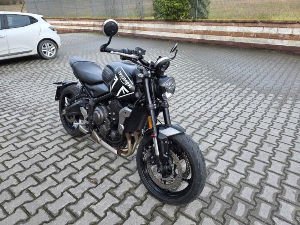 Triumph Trident 660 (2021 - 24) (2)