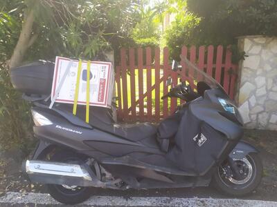 Suzuki Burgman AN 400 Lux ABS (2012 - 17) usata