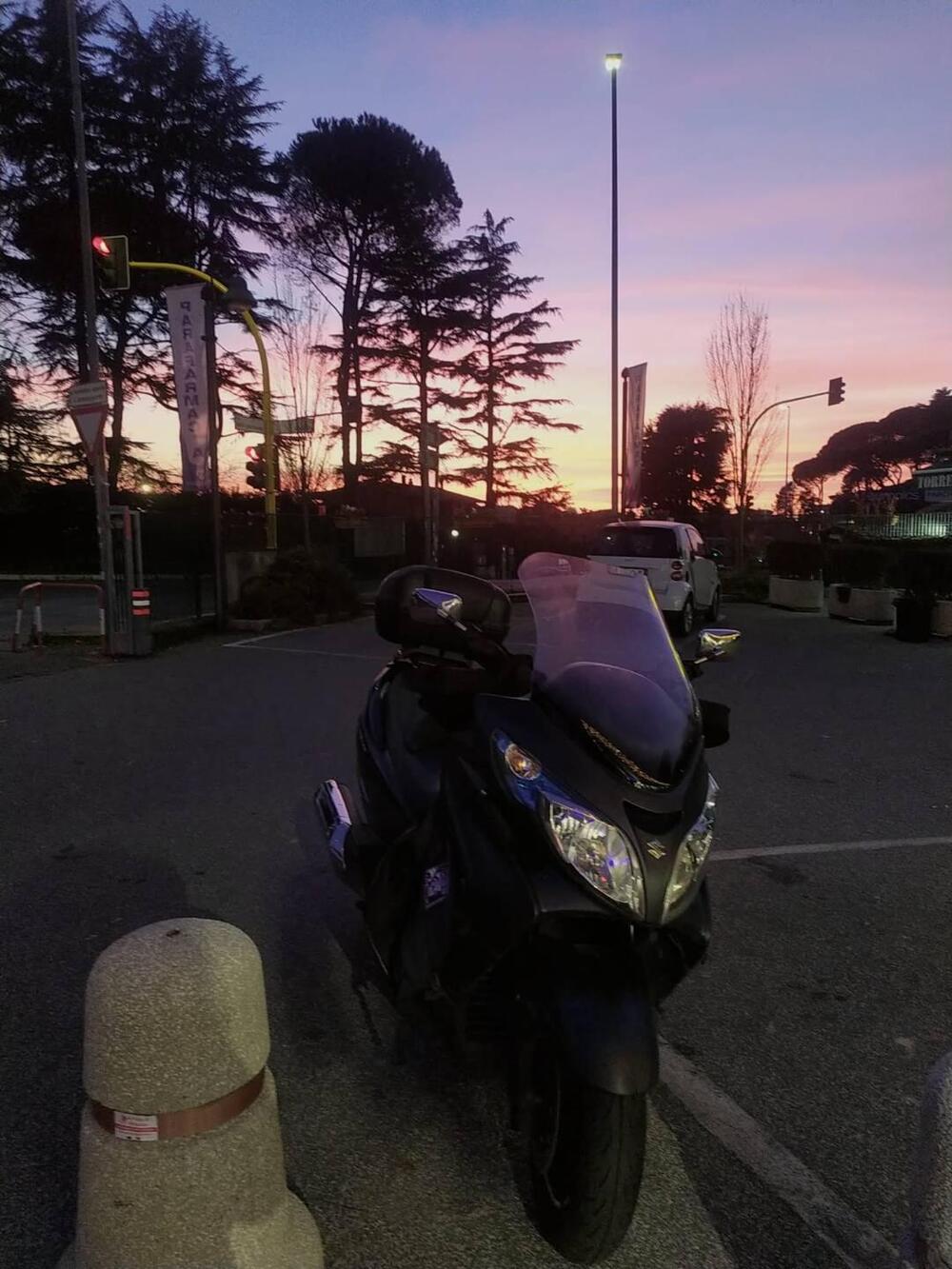 Suzuki Burgman AN 400 Lux ABS (2012 - 17) (2)