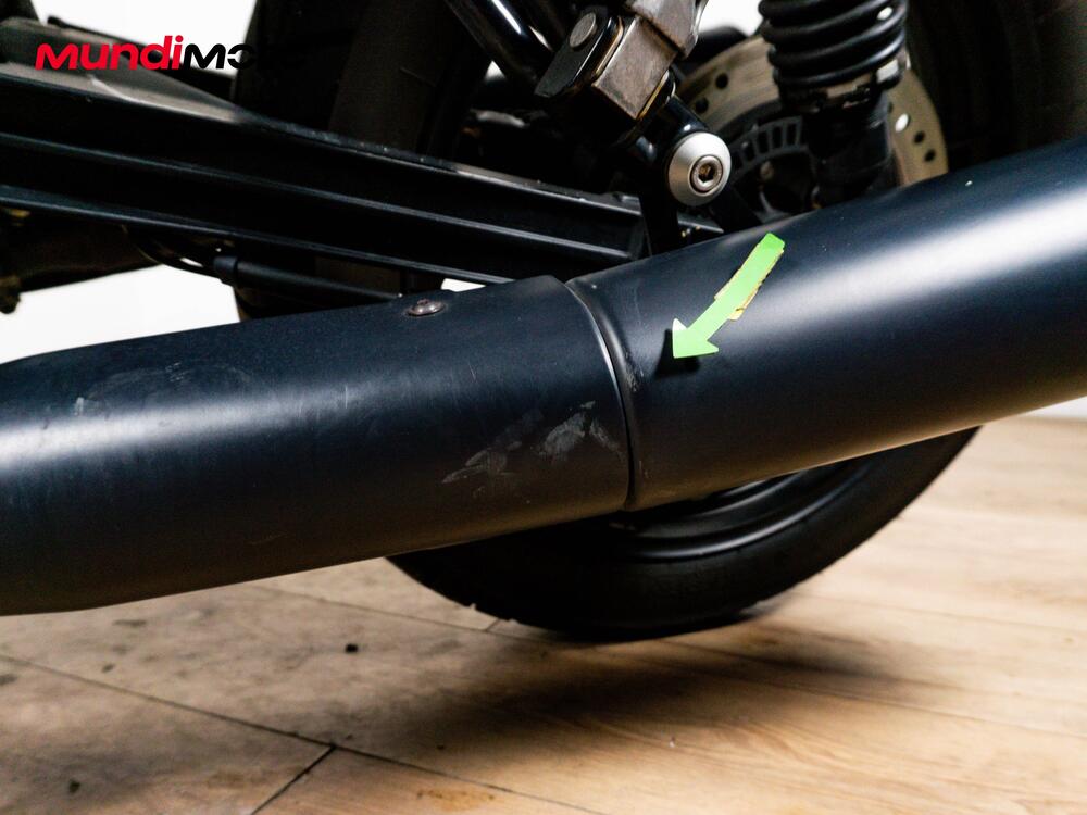 Moto Guzzi V7 III Stone (2017 - 20) (16)