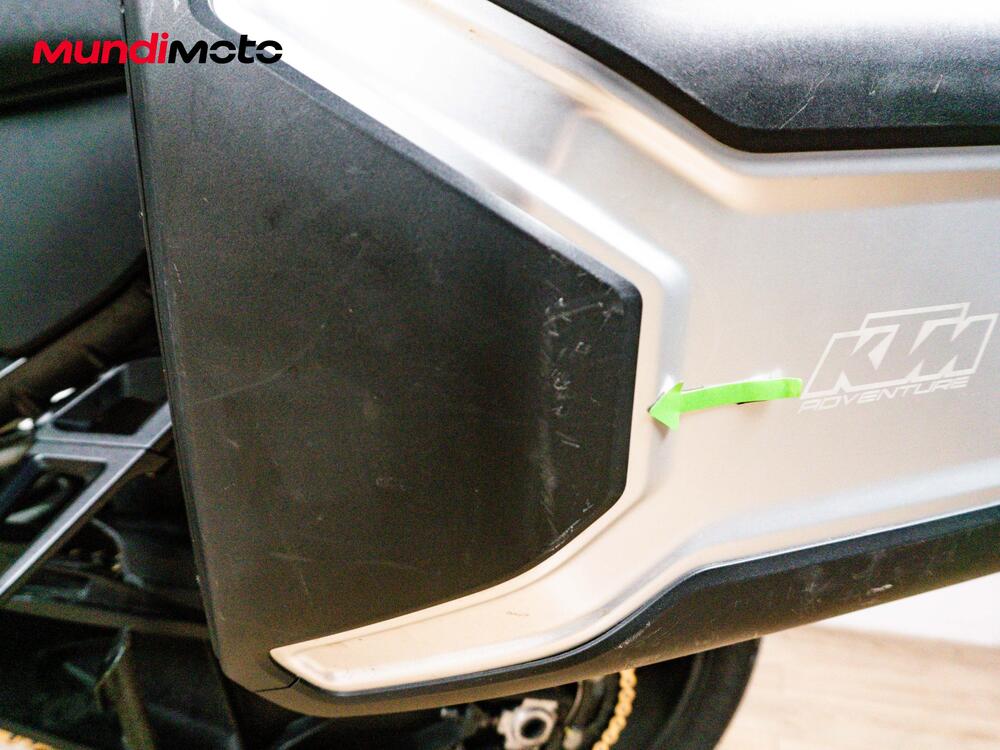 KTM 1290 Super Adventure S (2021) (14)