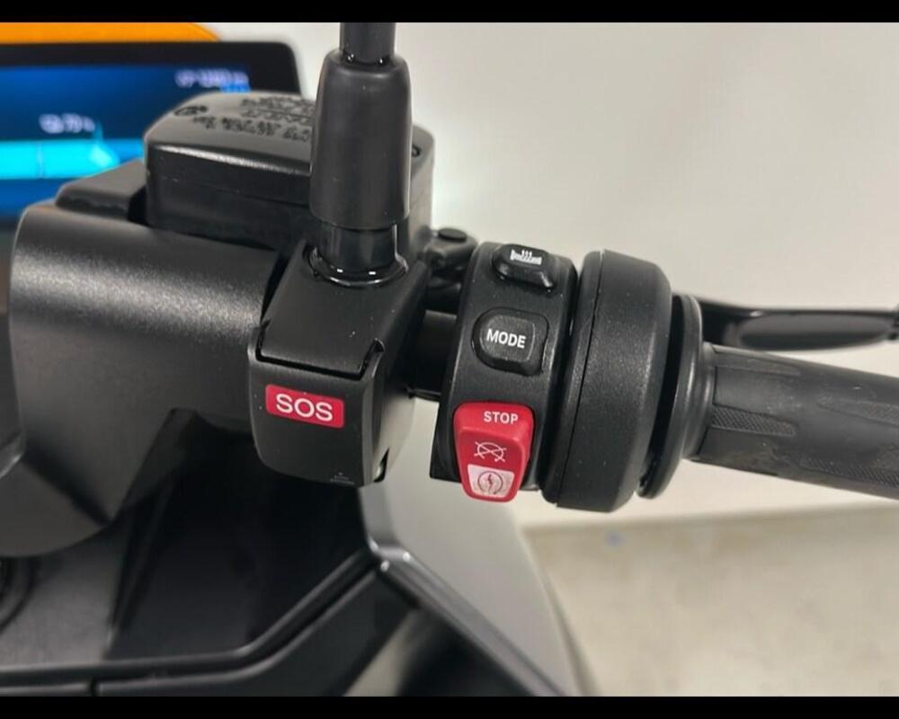 Bmw CE 04 (2021 - 25) (11)