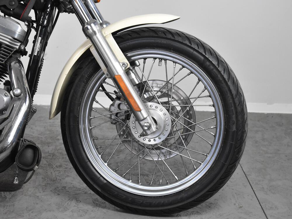 Harley-Davidson 883 Low (2006 - 07) - XL 883L (10)