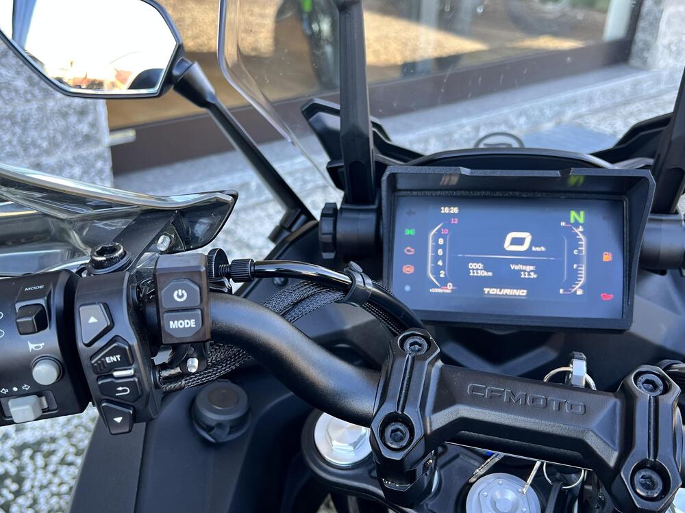 CFMOTO 650GT (2021 - 26) (9)