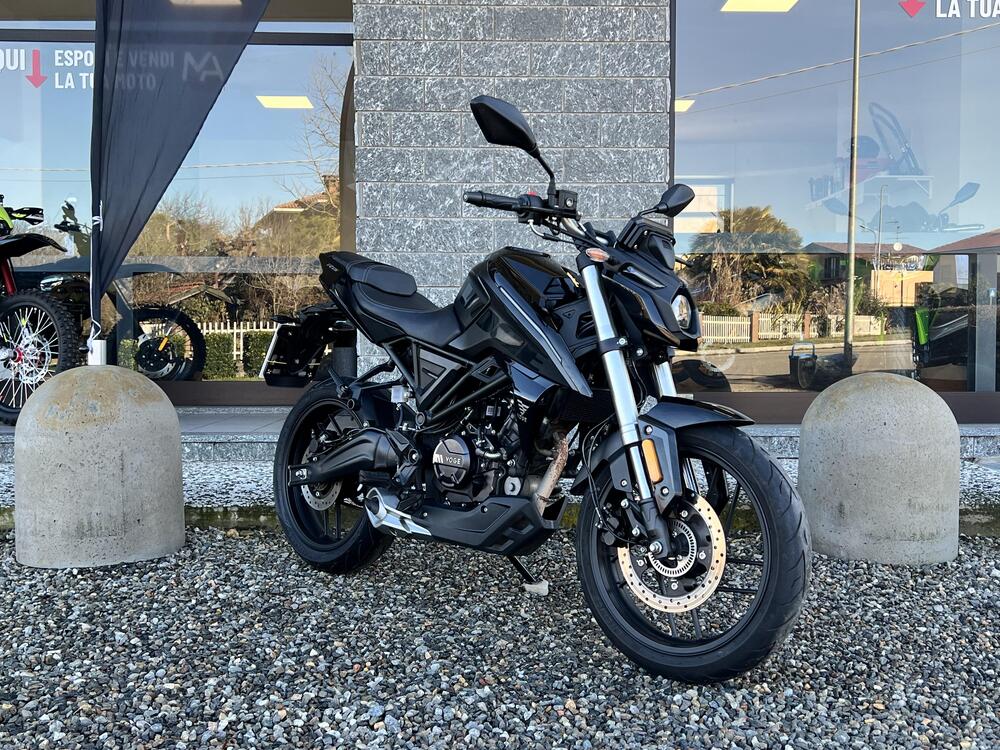 Voge Brivido 125R (2023 - 26) (2)