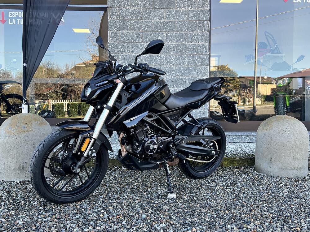 Voge Brivido 125R (2023 - 26) (3)