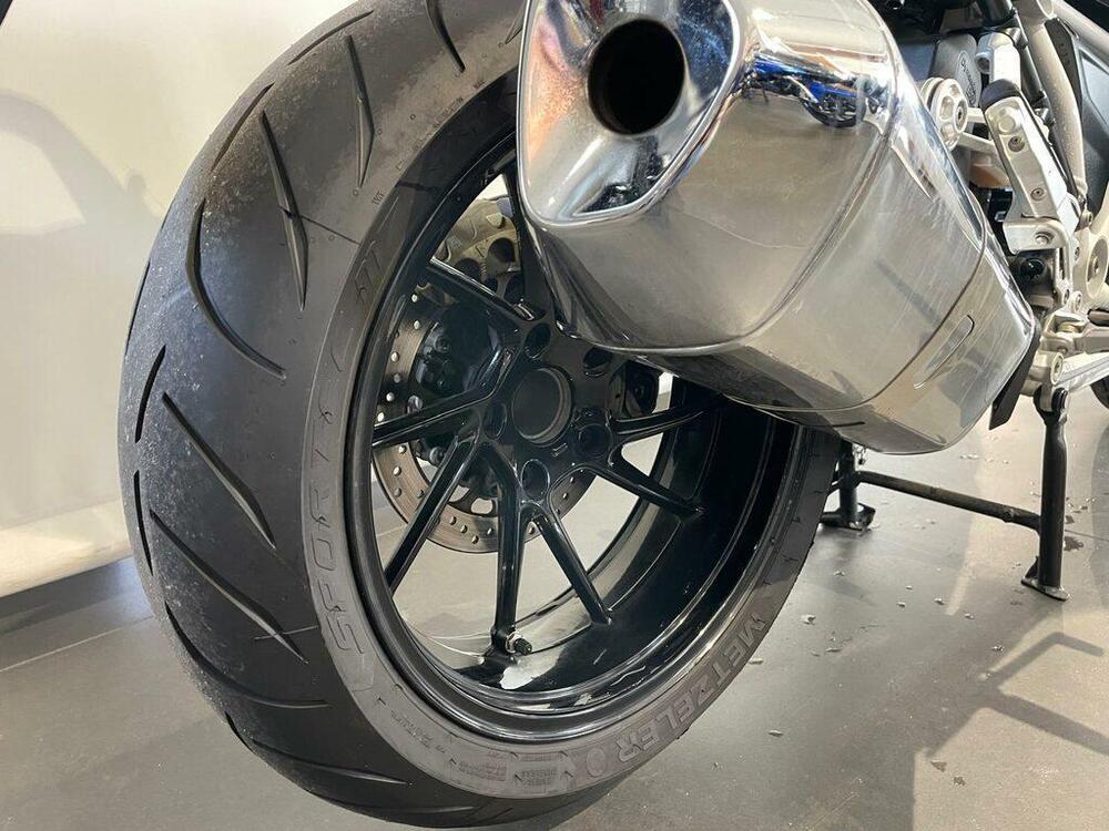 Bmw R 1250 R (2021 - 25) (2)