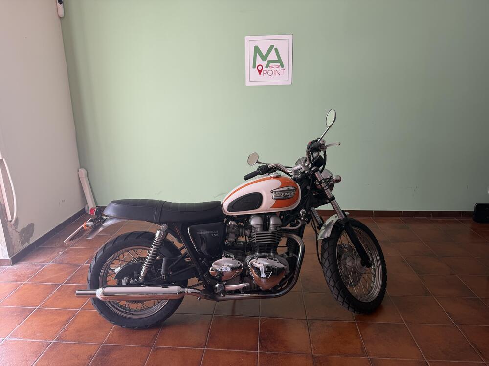 Triumph Bonneville T100 (2001 - 07) (2)