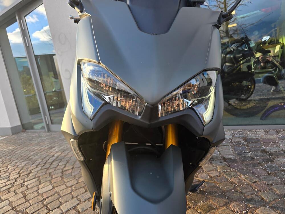 Yamaha T-Max 560 Tech Max (2021) (6)