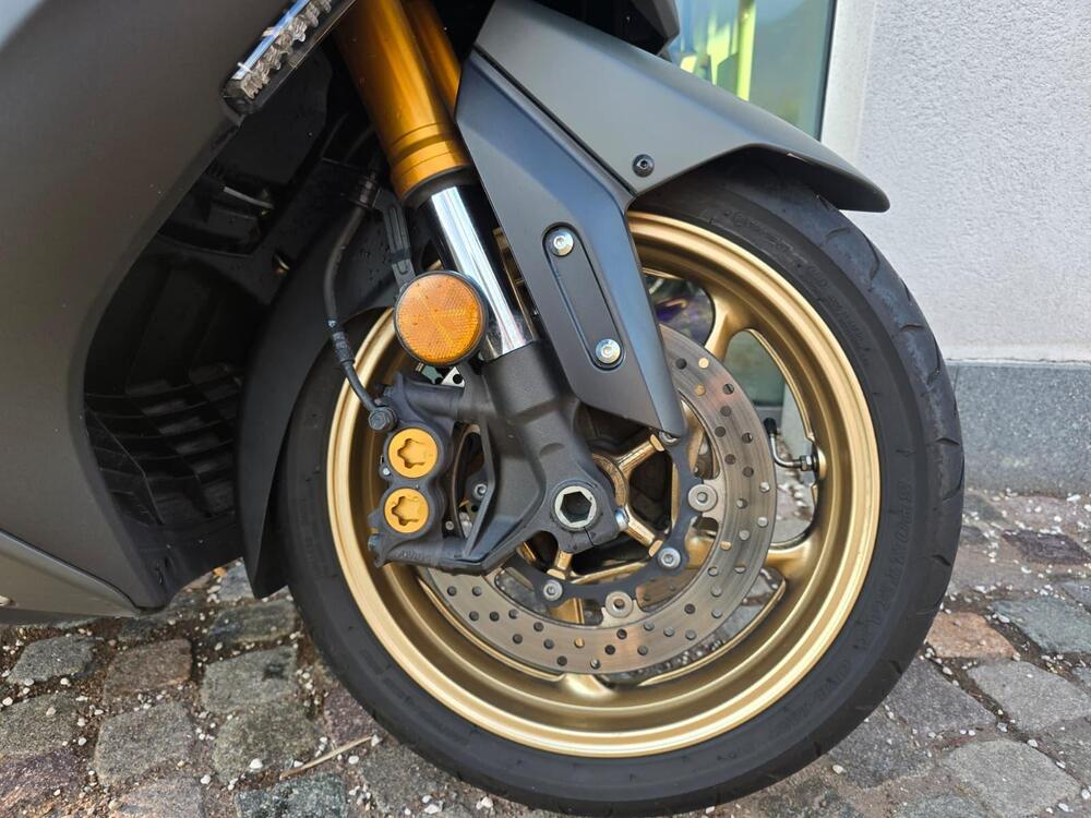 Yamaha T-Max 560 Tech Max (2021) (7)