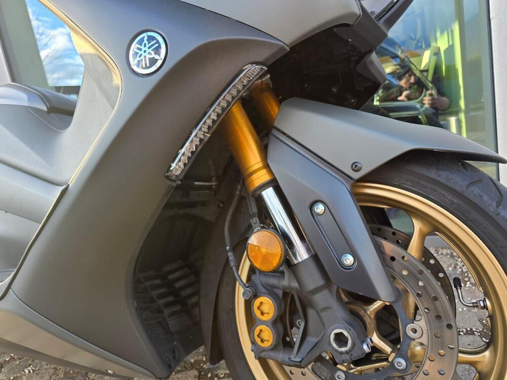 Yamaha T-Max 560 Tech Max (2021) (8)