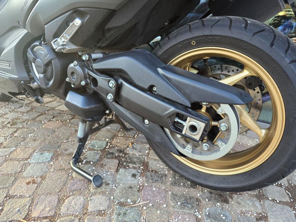 Yamaha T-Max 560 Tech Max (2021) (18)