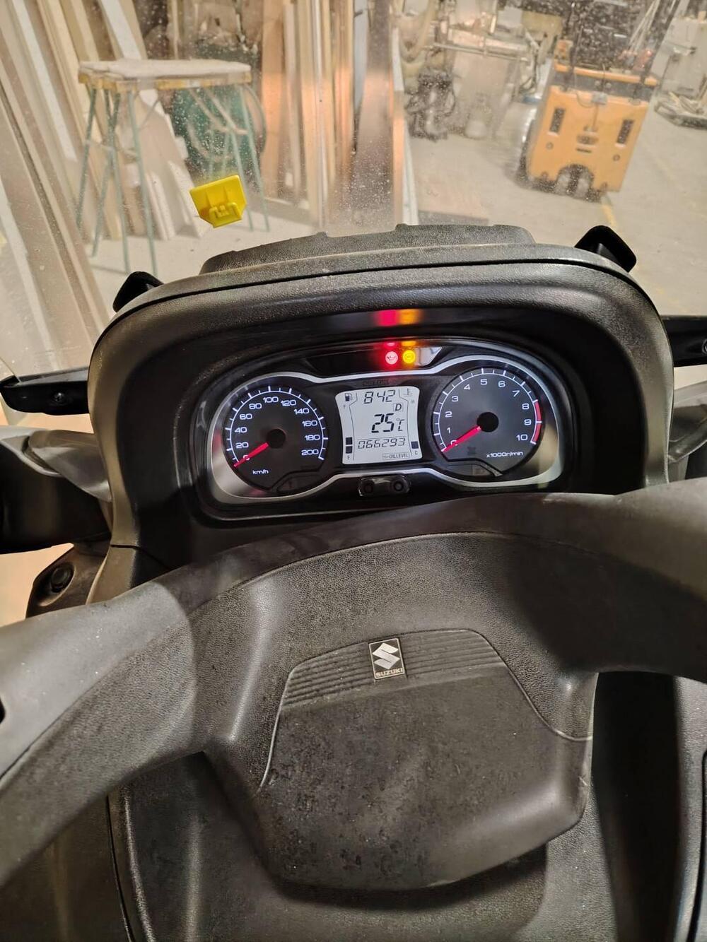 Suzuki Burgman AN 650 Executive ABS (2013 - 17) (3)