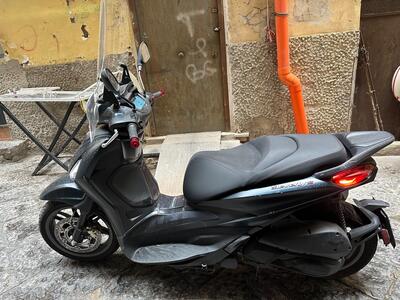 Piaggio Beverly 300 S ABS-ASR (2021 - 25) usata