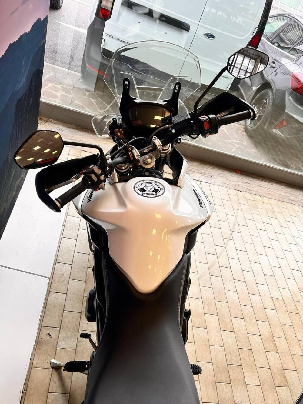 Triumph Tiger 800 XR (2018 - 20) (3)