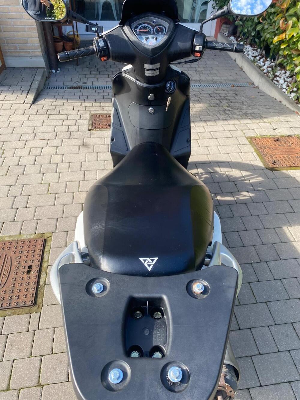 Kymco Agility 125 R16 (2008 - 17) (5)