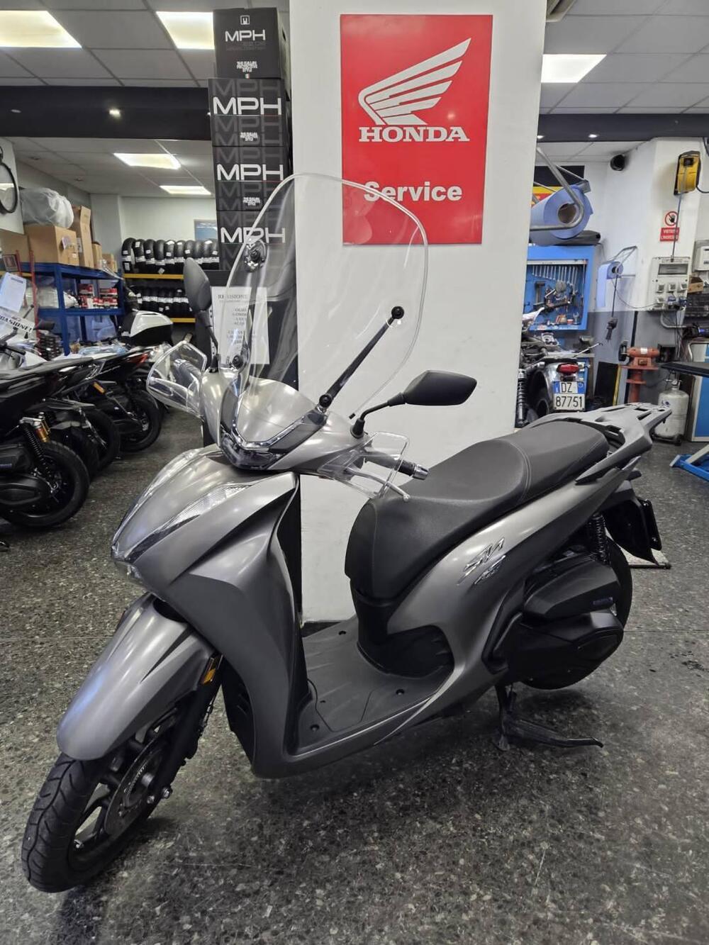 Honda SH 350 (2021 - 24) (3)