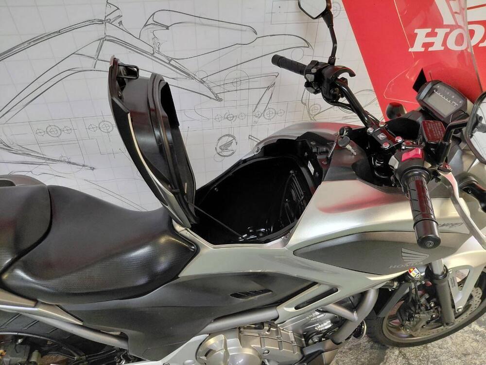 Honda NC700X DCT ABS (2011 - 13) (6)