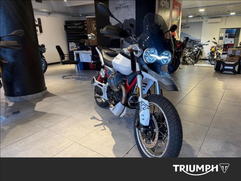 Moto Guzzi V85 TT (2024 - 26) (4)