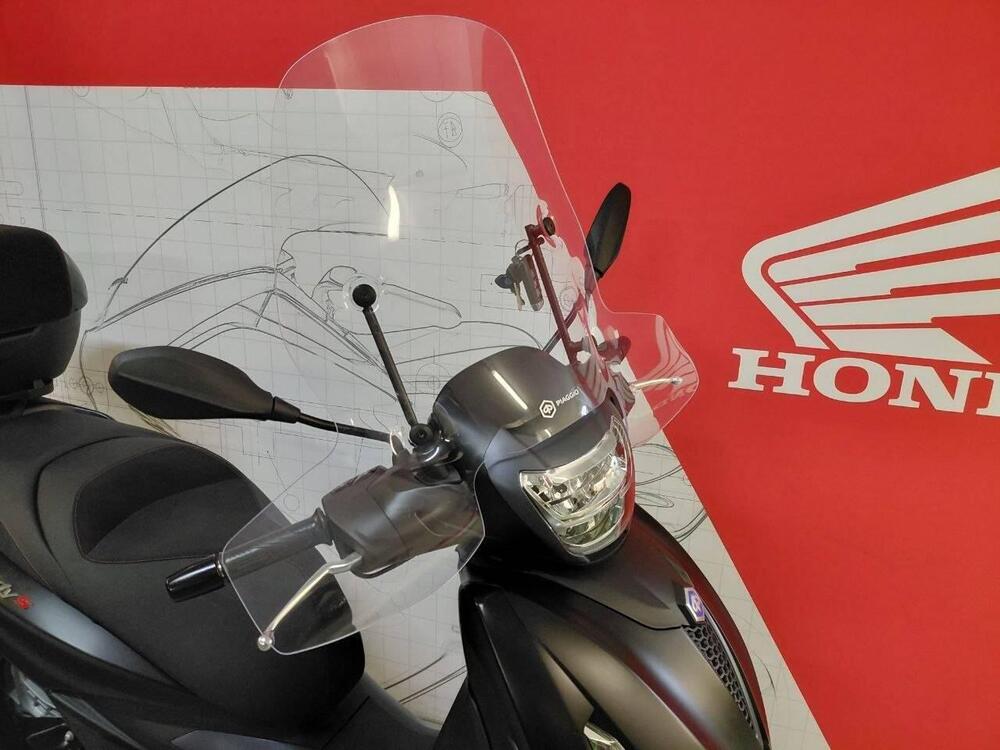 Piaggio Beverly 300 S (2021) (3)