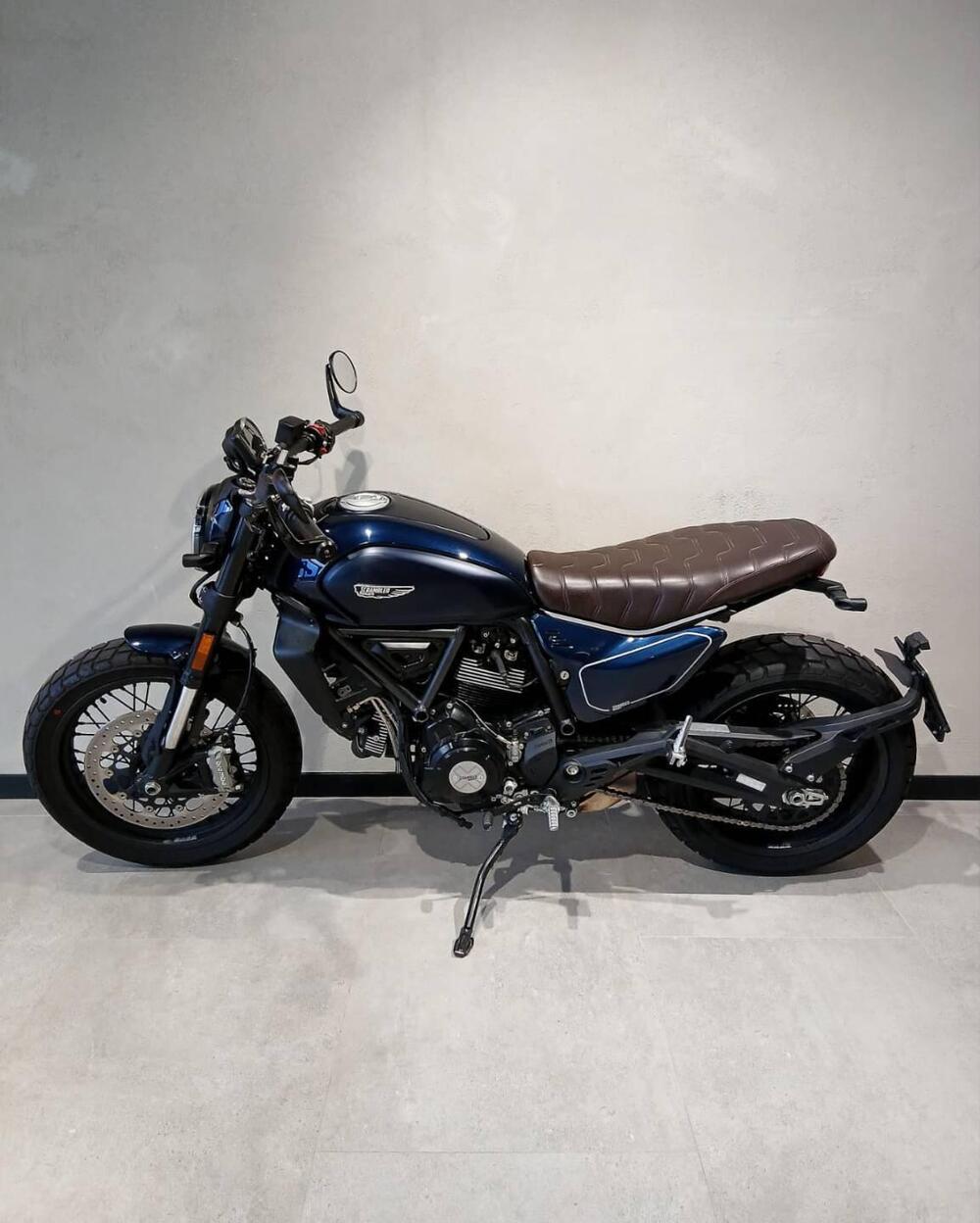 Ducati Scrambler 800 Nightshift (2023 - 24) (5)