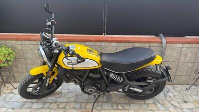 Ducati Scrambler 800 Icon (2017 - 20) usata