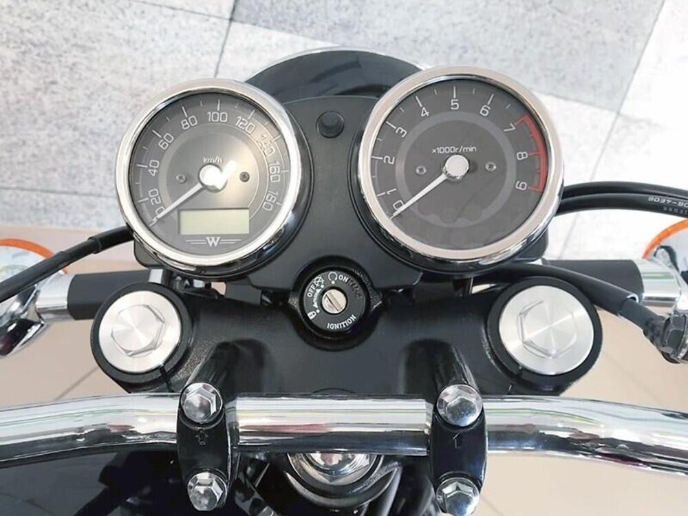 Kawasaki W 800 (2021 - 26) (6)