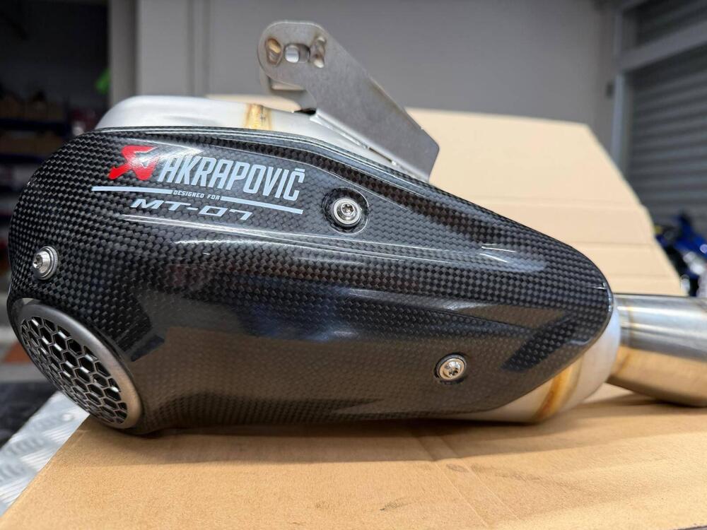 Scarico Akrapovic per mt07 2025/26