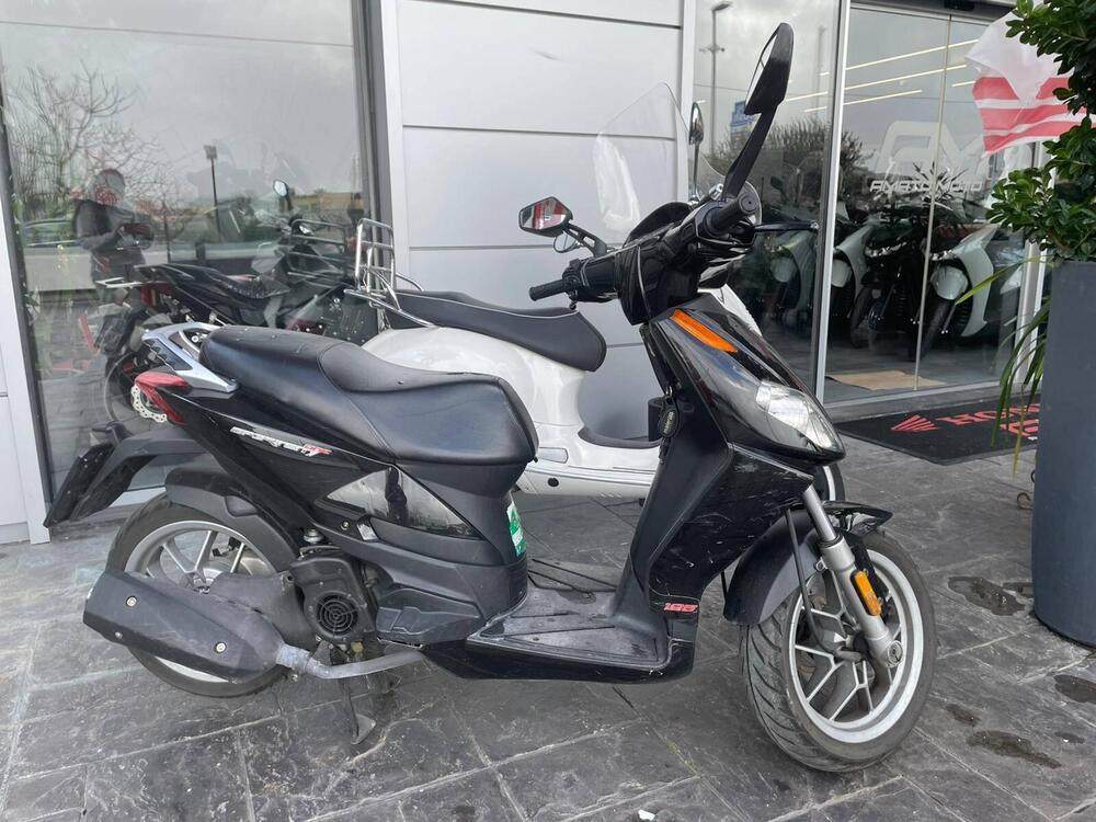 Aprilia Sportcity 125 (6)