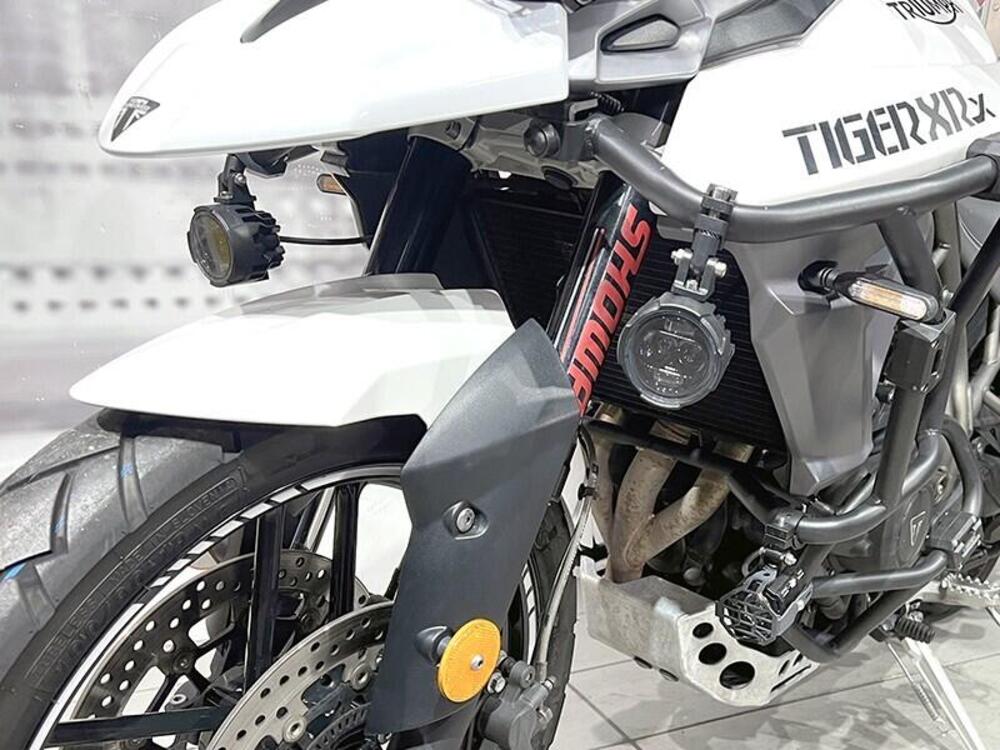 Triumph Tiger 800 XRx (2015 - 17) (3)