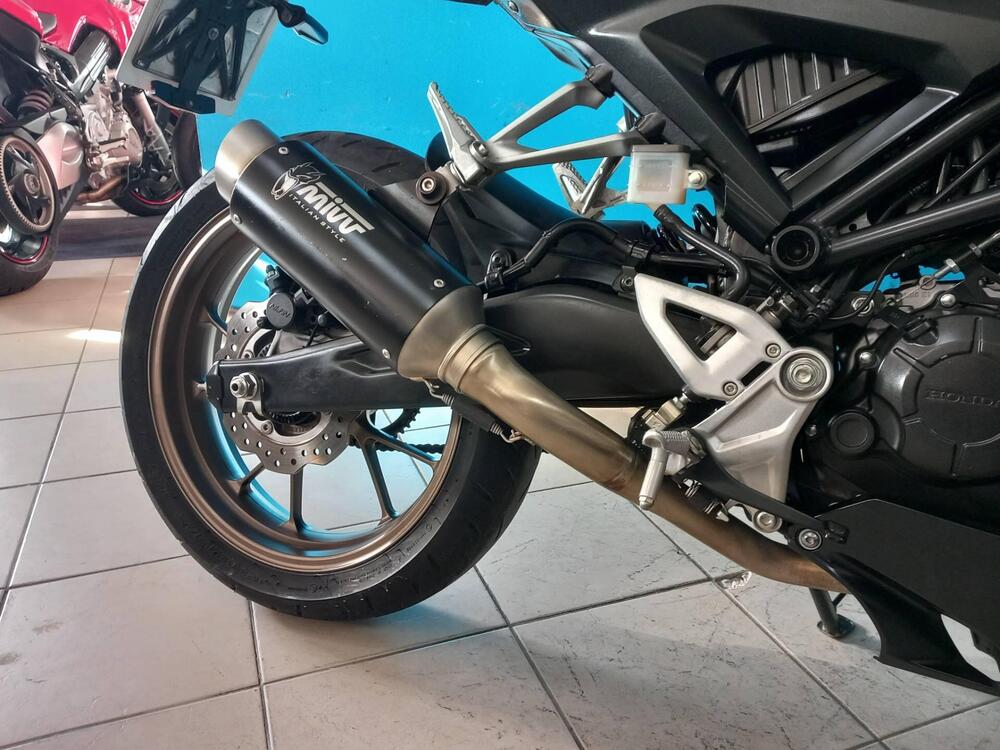 Honda CB 125 R (2021 - 23) (12)