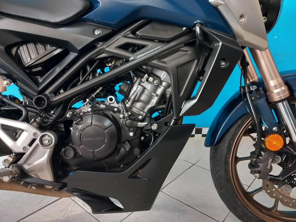 Honda CB 125 R (2021 - 23) (15)