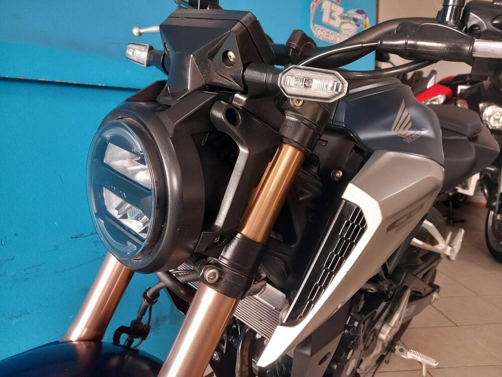 Honda CB 125 R (2021 - 23) (7)