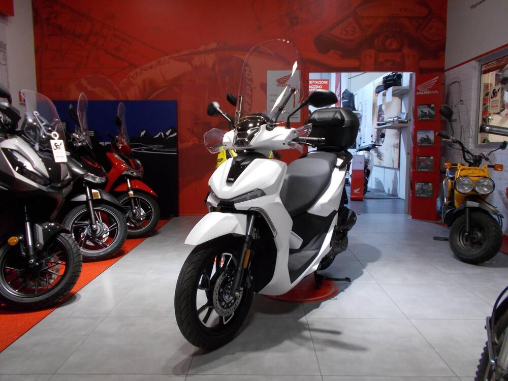 Voge Sfida SR16 125 (2025 - 26) (3)