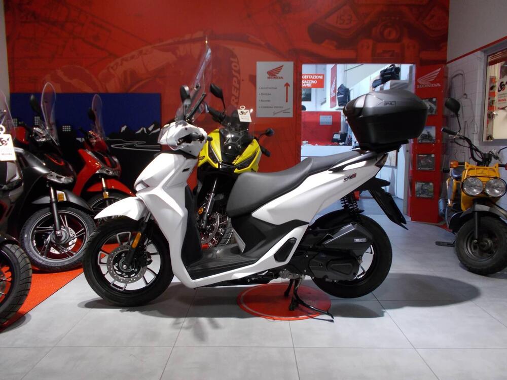 Voge Sfida SR16 125 (2025 - 26) (4)