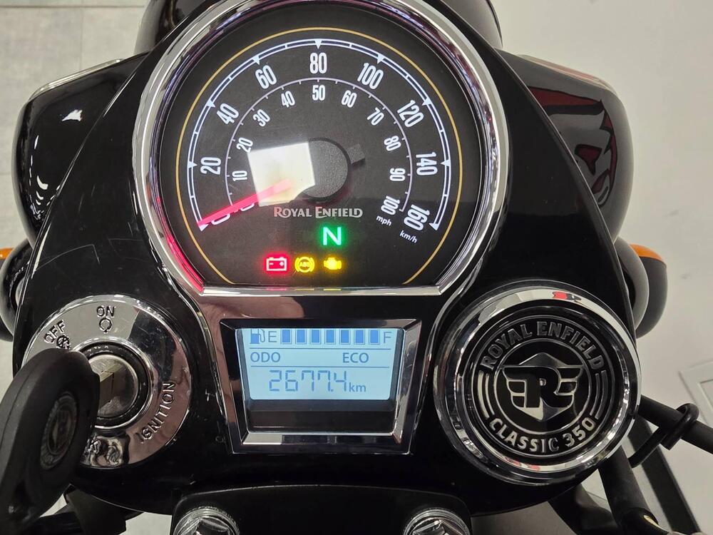 Royal Enfield Classic 350 (2021 - 26) (5)