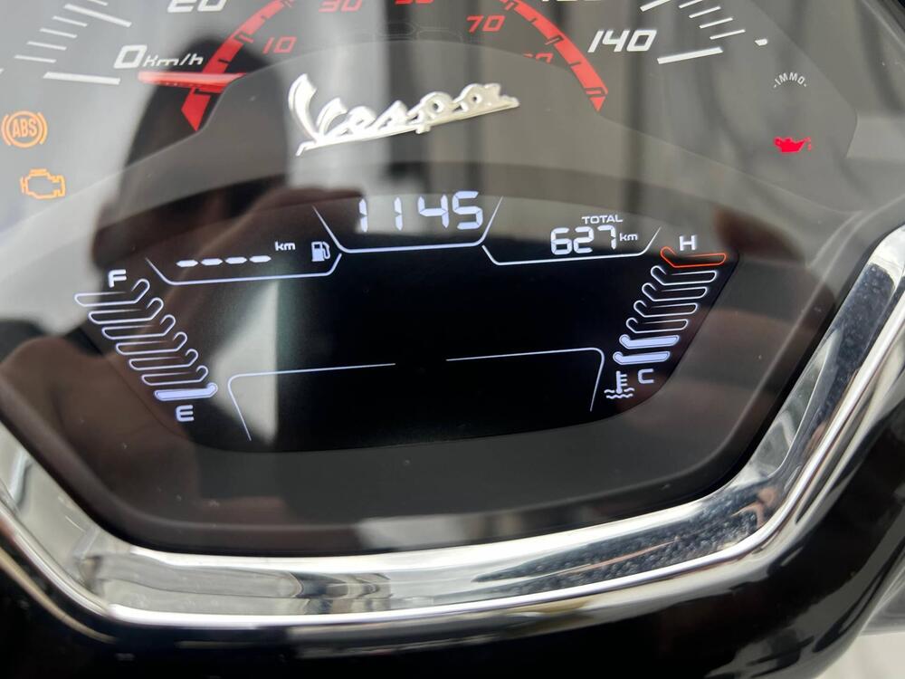 Vespa GTS 300 Super (2023 - 24) (8)