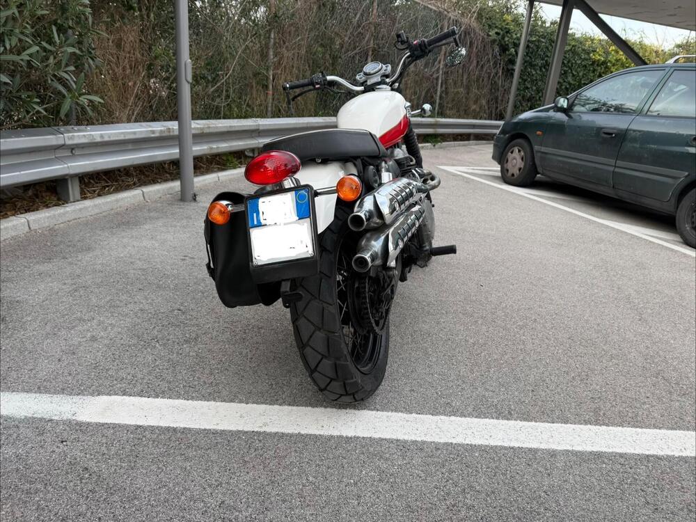 Triumph Scrambler (2006 - 17) (4)