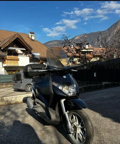 Piaggio Beverly 250 i.e. (2004 - 06) usata