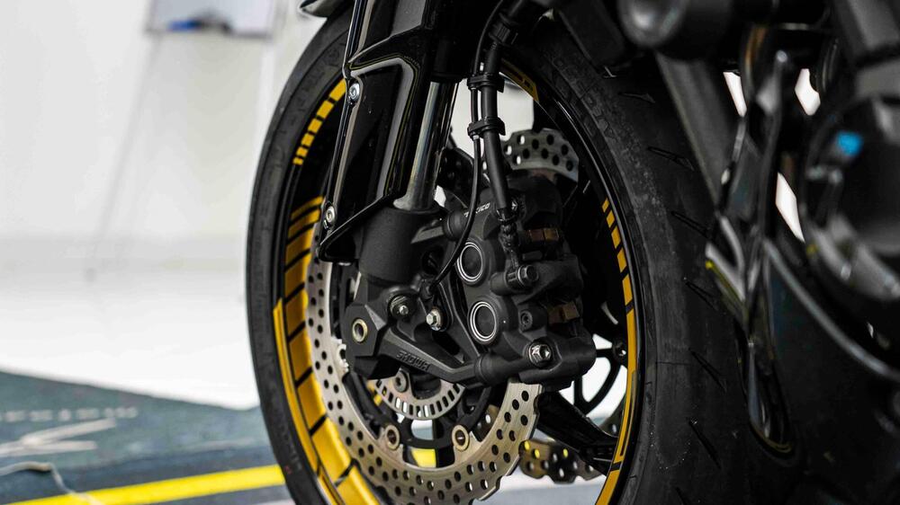 Kawasaki Z 1000 (2010 - 13) (13)