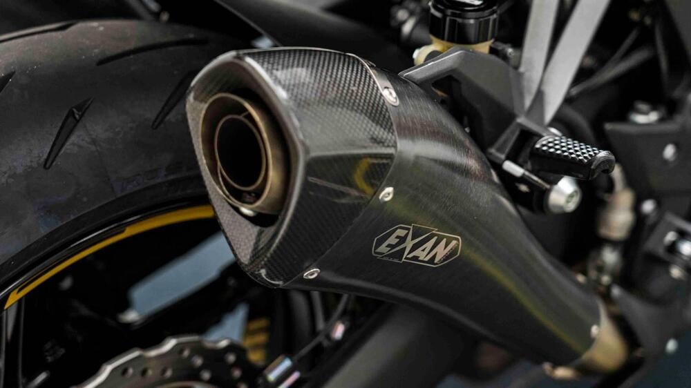 Kawasaki Z 1000 (2010 - 13) (14)