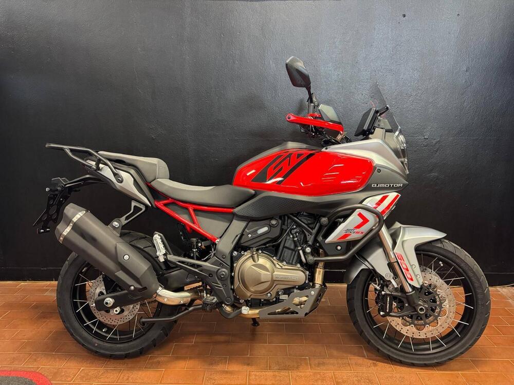 QJ Motor SRT 600 SX (2024 - 26)