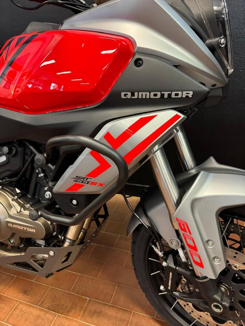 QJ Motor SRT 600 SX (2024 - 26) (4)