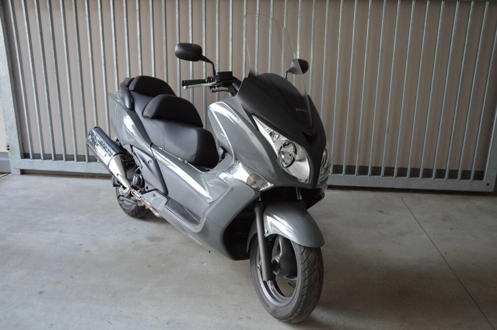 Honda Silver Wing 400 (2006 - 09) (10)