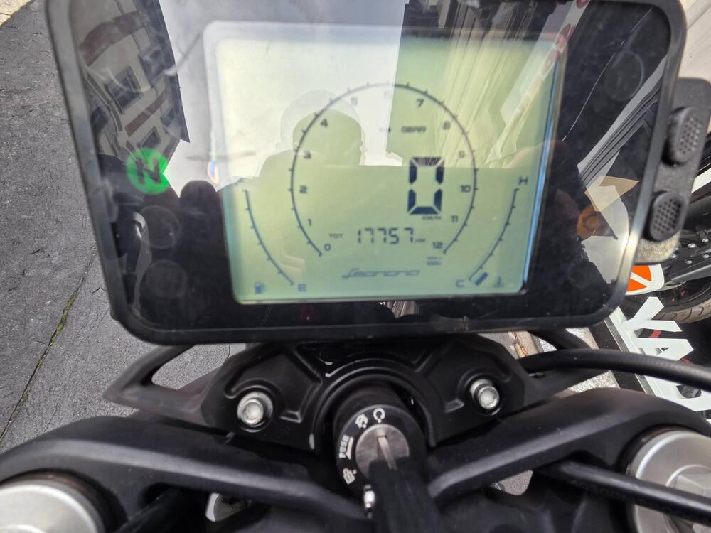 Benelli Leoncino 125 (2022 - 25) (4)