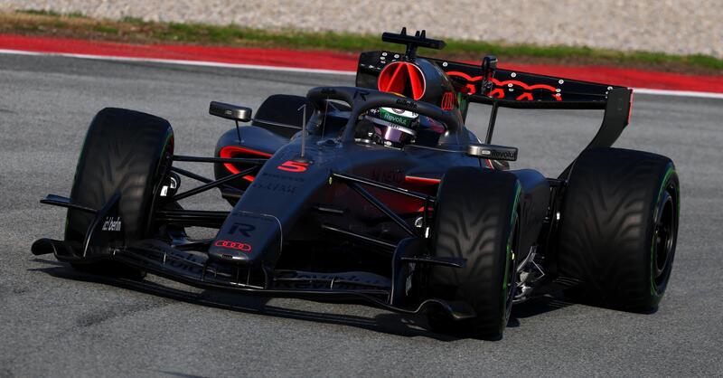 F1 2026, Patrese frena Audi e punge Ferrari: &ldquo;Vincere &egrave; durissimo, c&rsquo;&egrave; chi aspetta da 20 anni&rdquo;